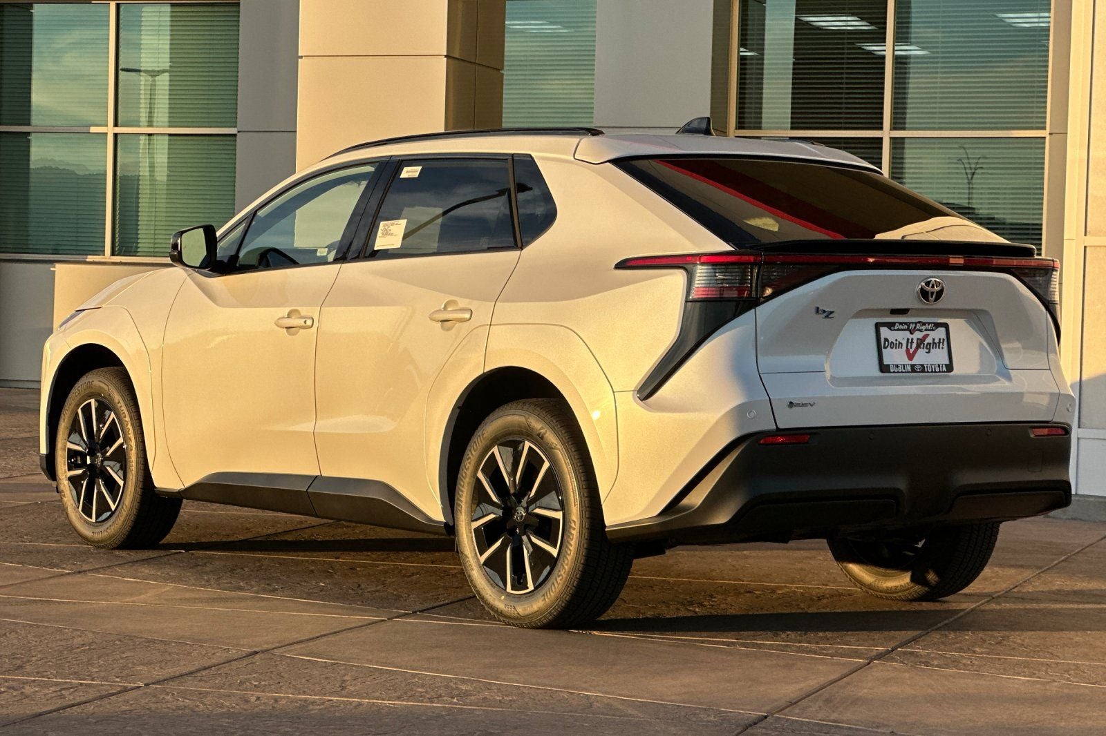 2026 Toyota bZ XLE Plus