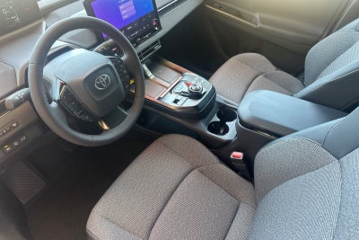 2026 Toyota bZ XLE Plus