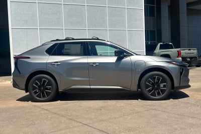 2026 Toyota bZ XLE Plus