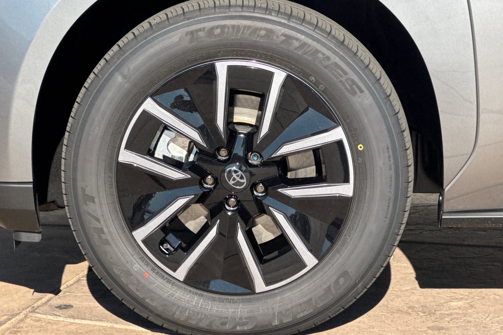 2026 Toyota bZ XLE Plus