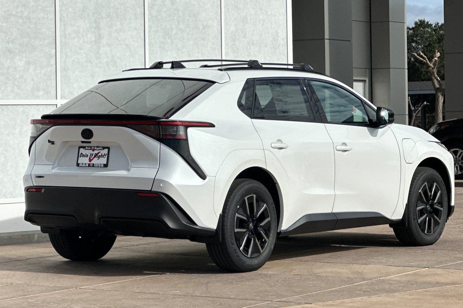 2026 Toyota bZ XLE Plus