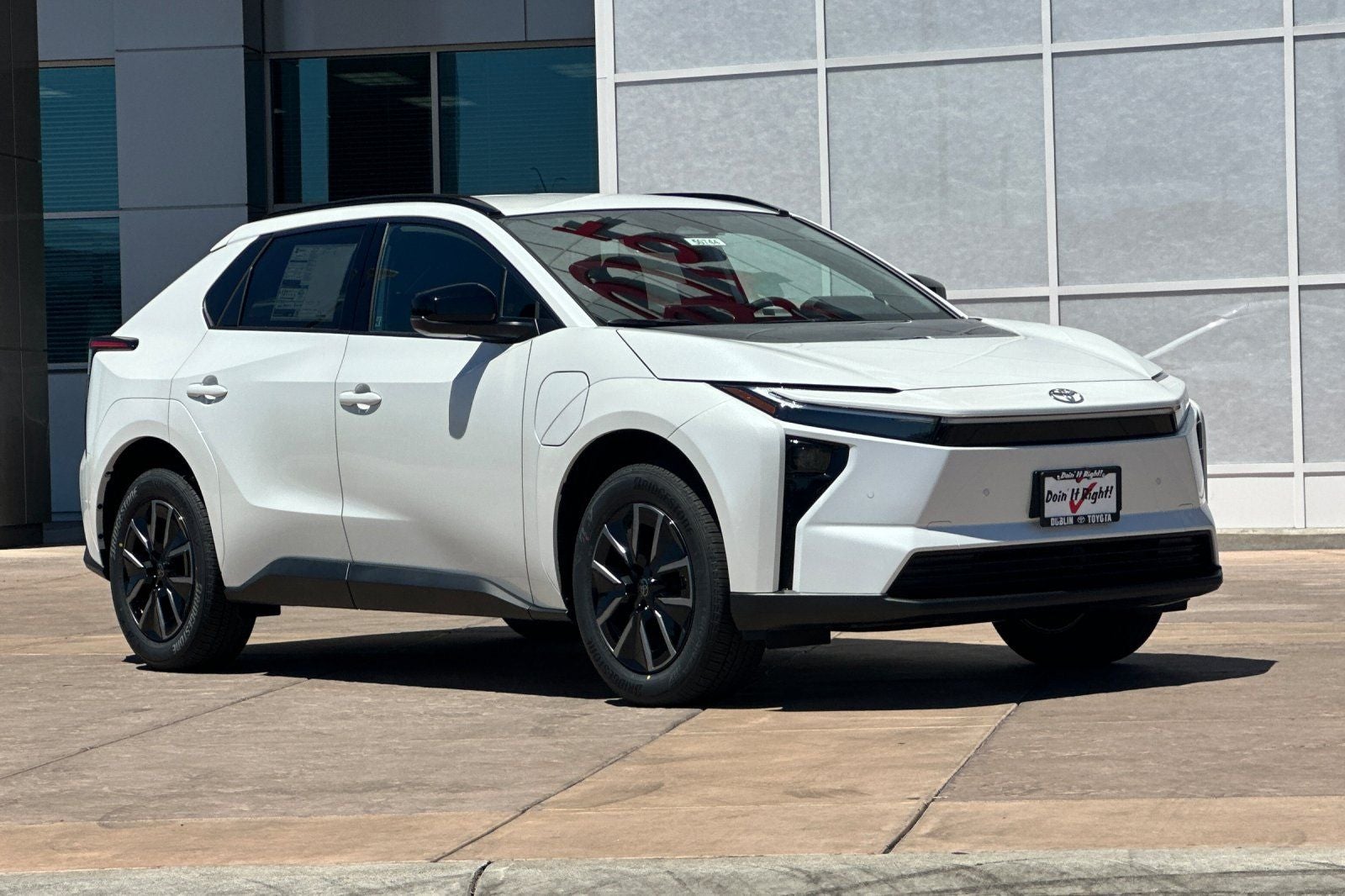 2026 Toyota bZ XLE Plus