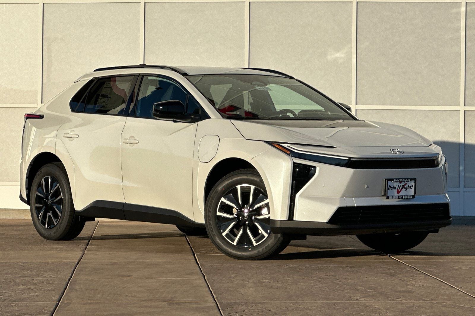 2026 Toyota bZ XLE Plus