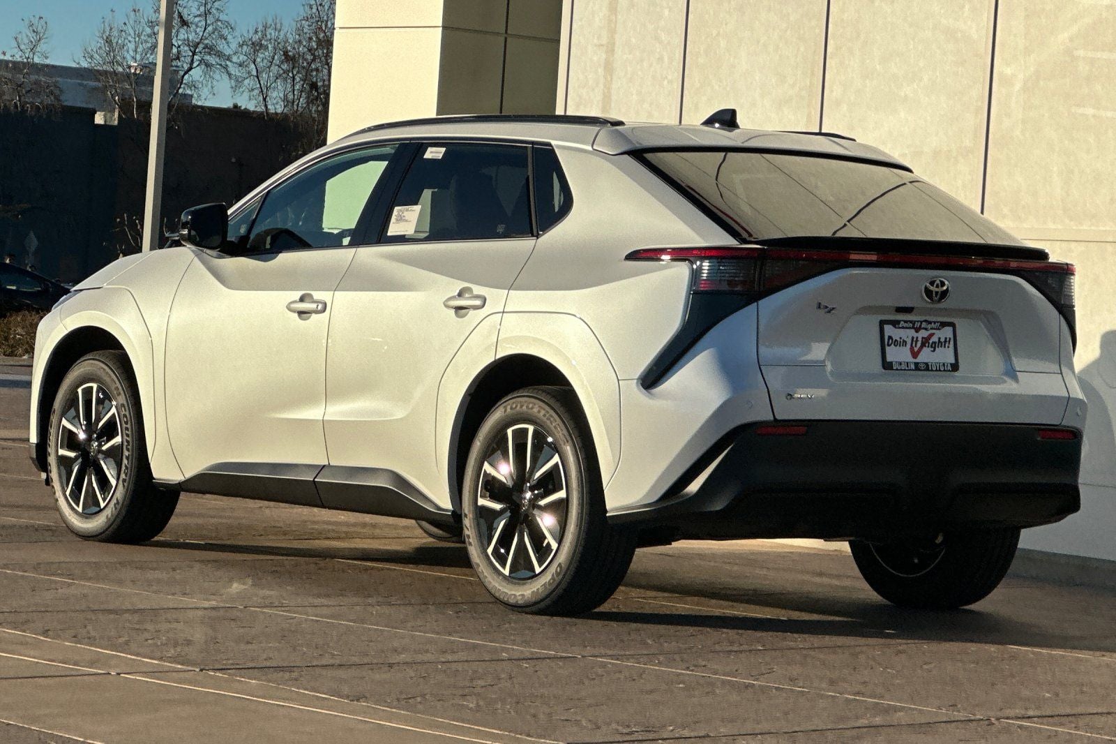 2026 Toyota bZ XLE Plus