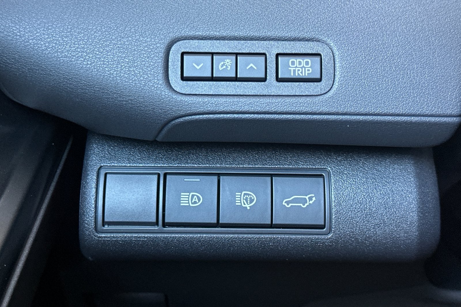 2027 Toyota bZ4X XLE