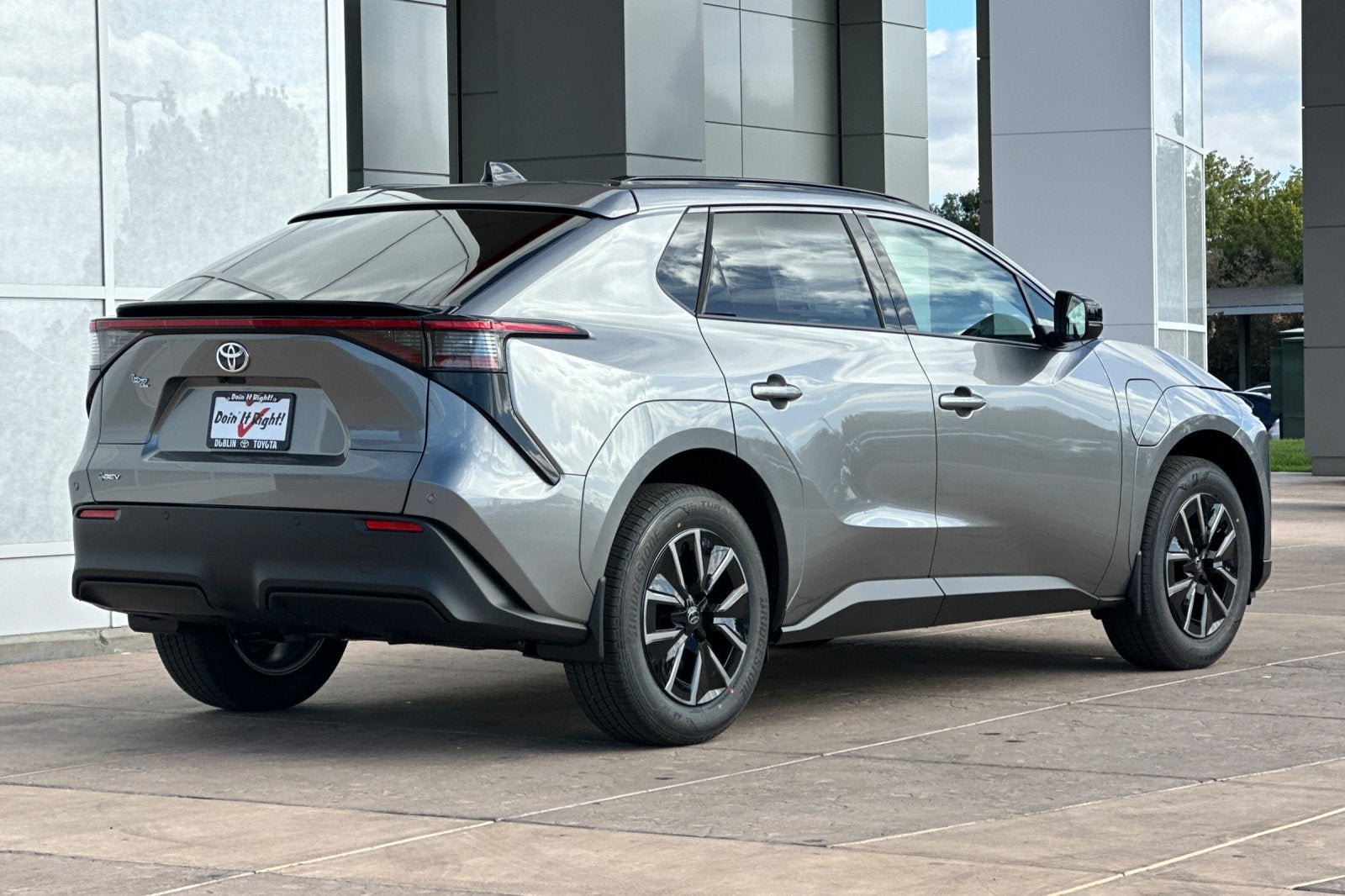 2027 Toyota bZ4X XLE