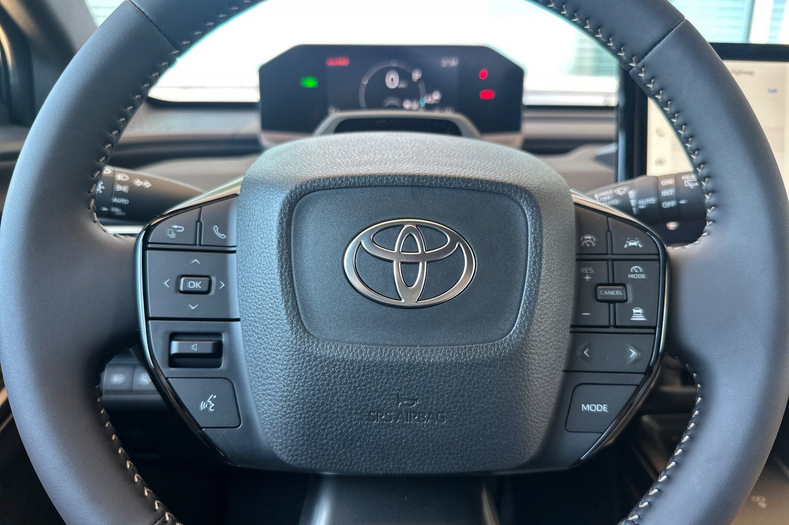 2026 Toyota bZ Woodland Base