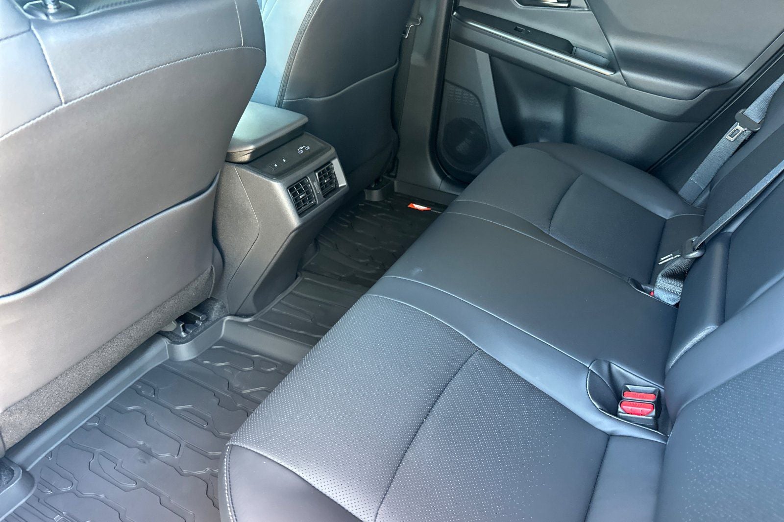 2026 Toyota bZ Woodland Premium