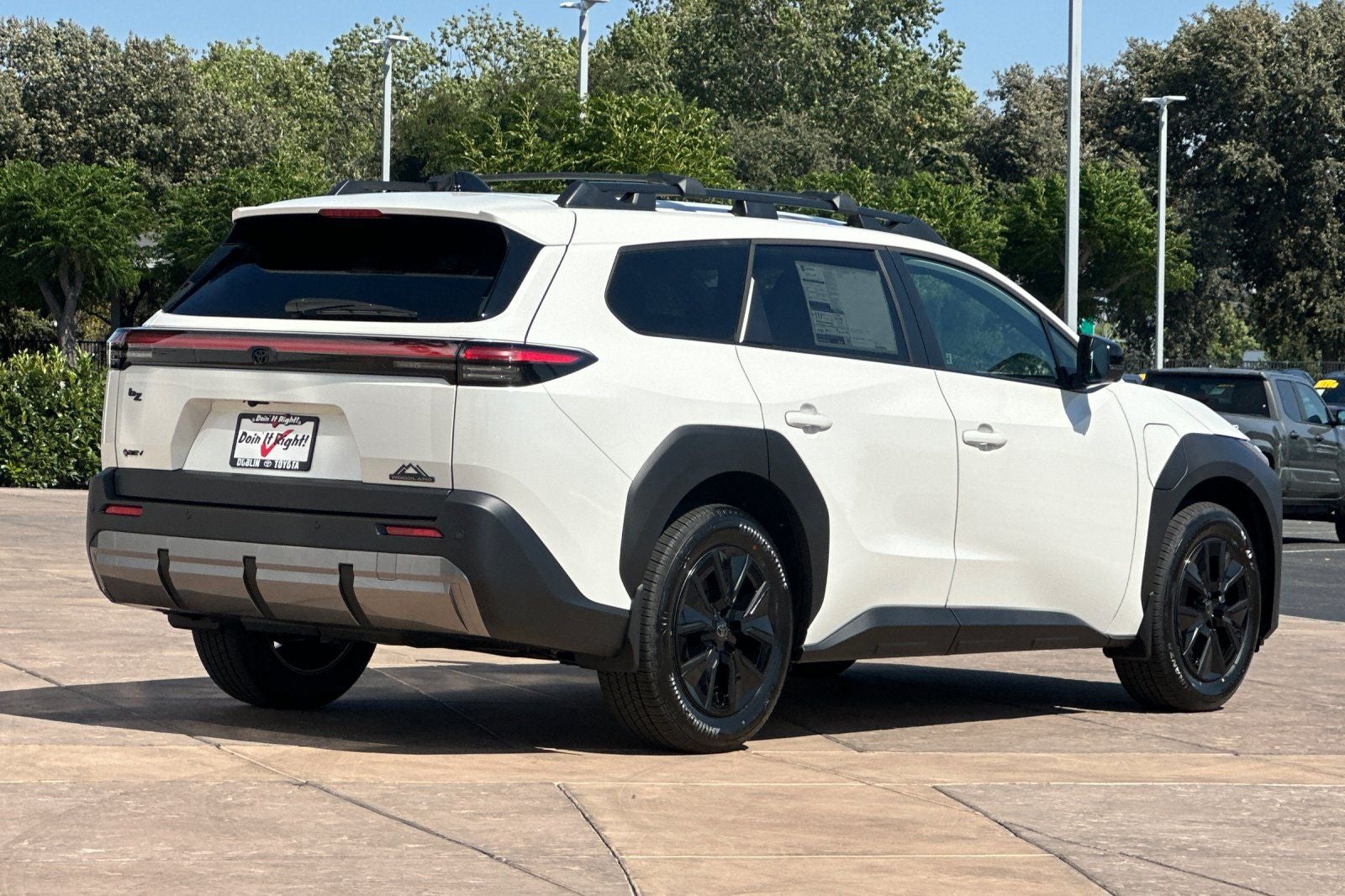 2026 Toyota bZ Woodland Base