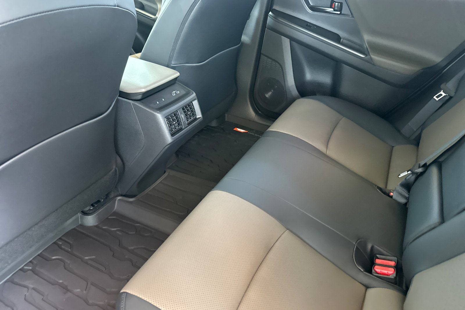 2026 Toyota bZ Woodland Premium