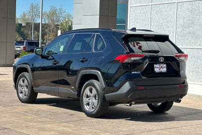 2025 Toyota RAV4 Hybrid LE