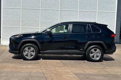 2025 Toyota RAV4 Hybrid LE
