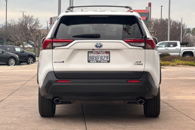 2020 Toyota RAV4 Hybrid XLE