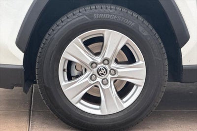 2020 Toyota RAV4 Hybrid XLE