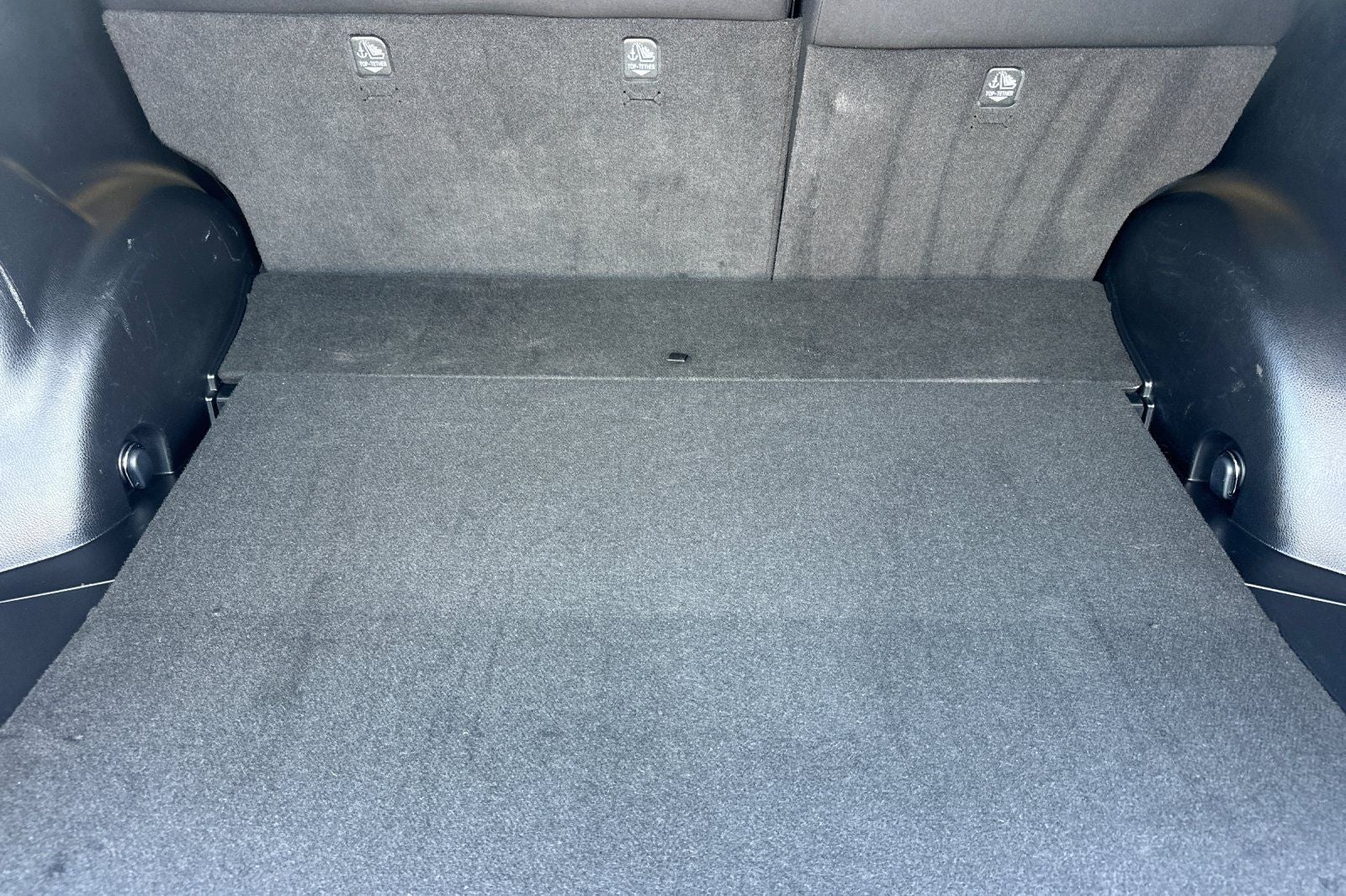 2018 Toyota RAV4 Hybrid LE