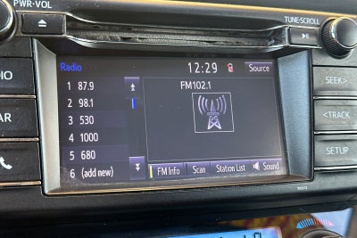 2018 Toyota RAV4 Hybrid LE