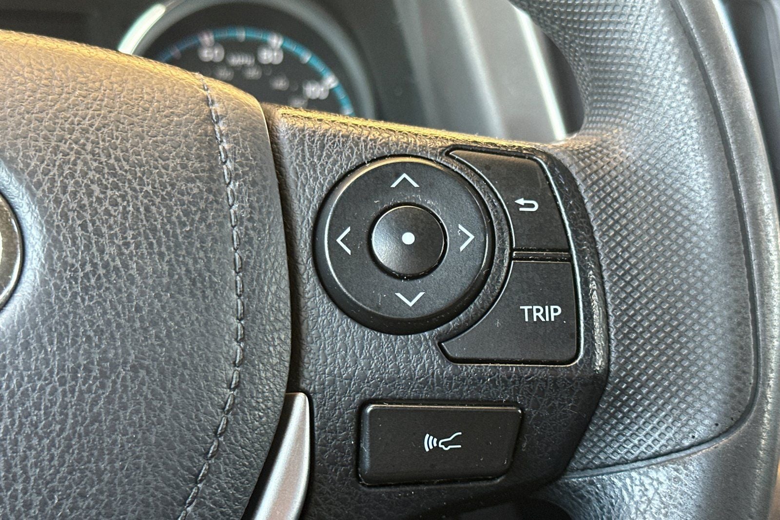 2018 Toyota RAV4 Hybrid LE