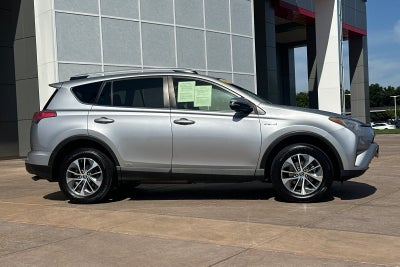 2018 Toyota RAV4 Hybrid LE