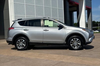 2018 Toyota RAV4 Hybrid LE