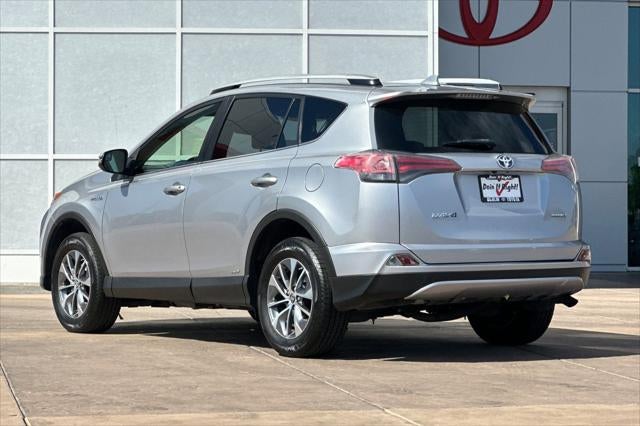 2018 Toyota RAV4 Hybrid LE