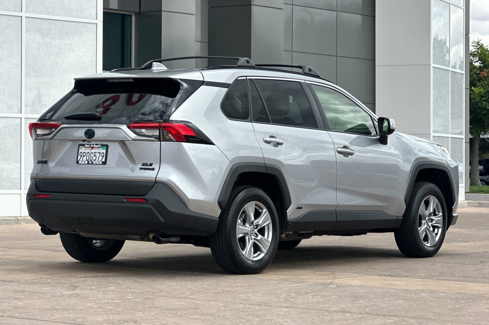 2024 Toyota RAV4 Hybrid XLE