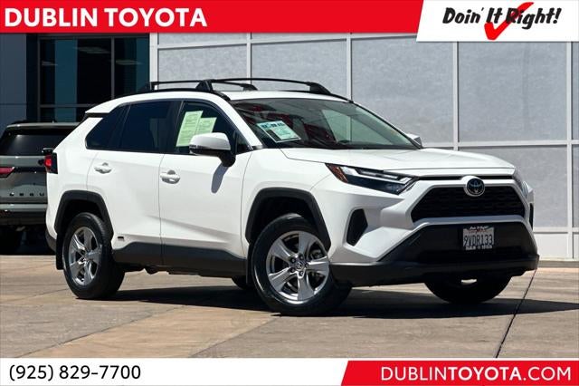 2025 Toyota RAV4 Hybrid XLE