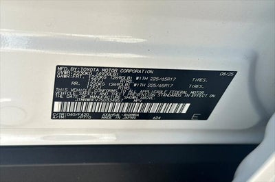 2025 Toyota RAV4 Hybrid XLE