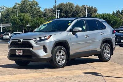 2025 Toyota RAV4 Hybrid XLE