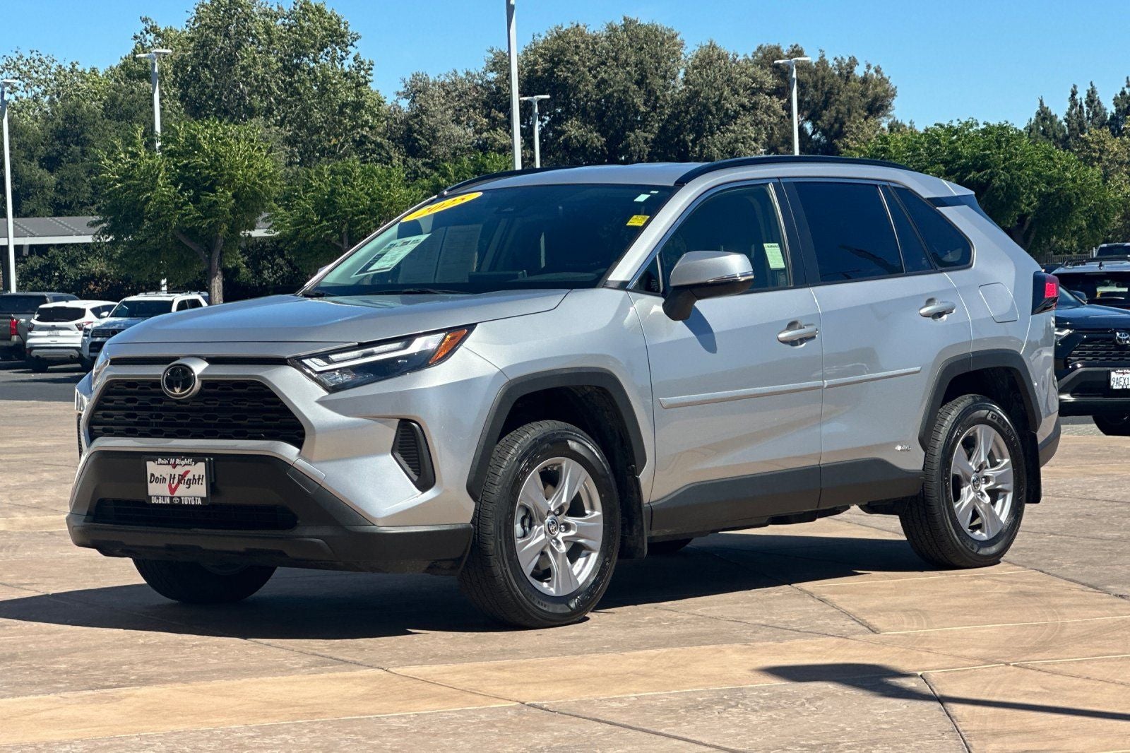 2025 Toyota RAV4 Hybrid XLE
