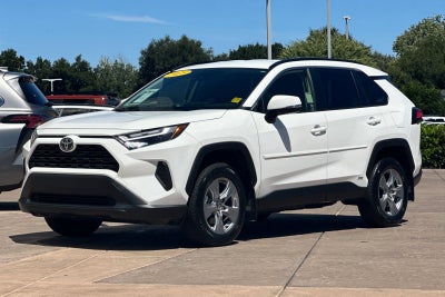 2025 Toyota RAV4 Hybrid XLE