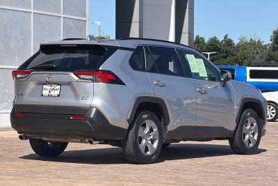 2025 Toyota RAV4 Hybrid XLE