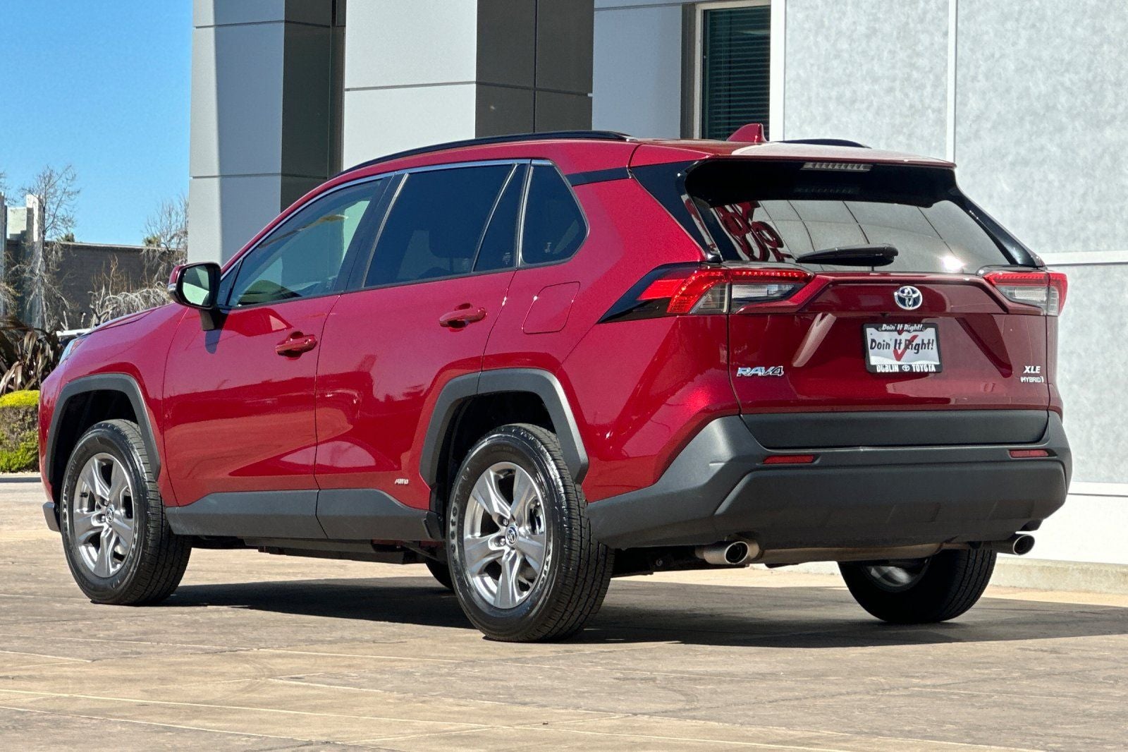 2024 Toyota RAV4 Hybrid XLE