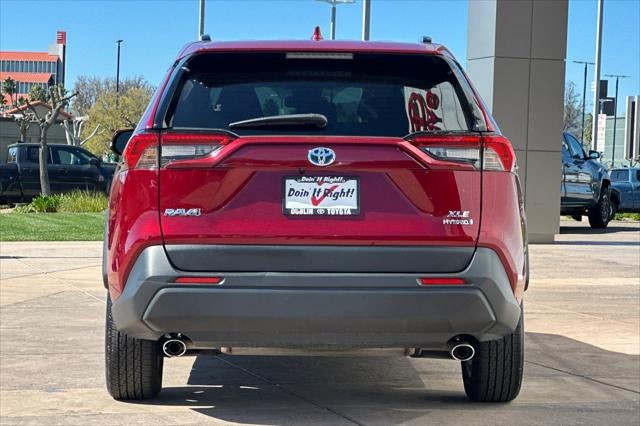 2024 Toyota RAV4 Hybrid XLE