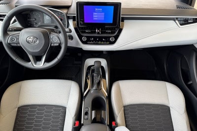 2026 Toyota Corolla Hatchback SE