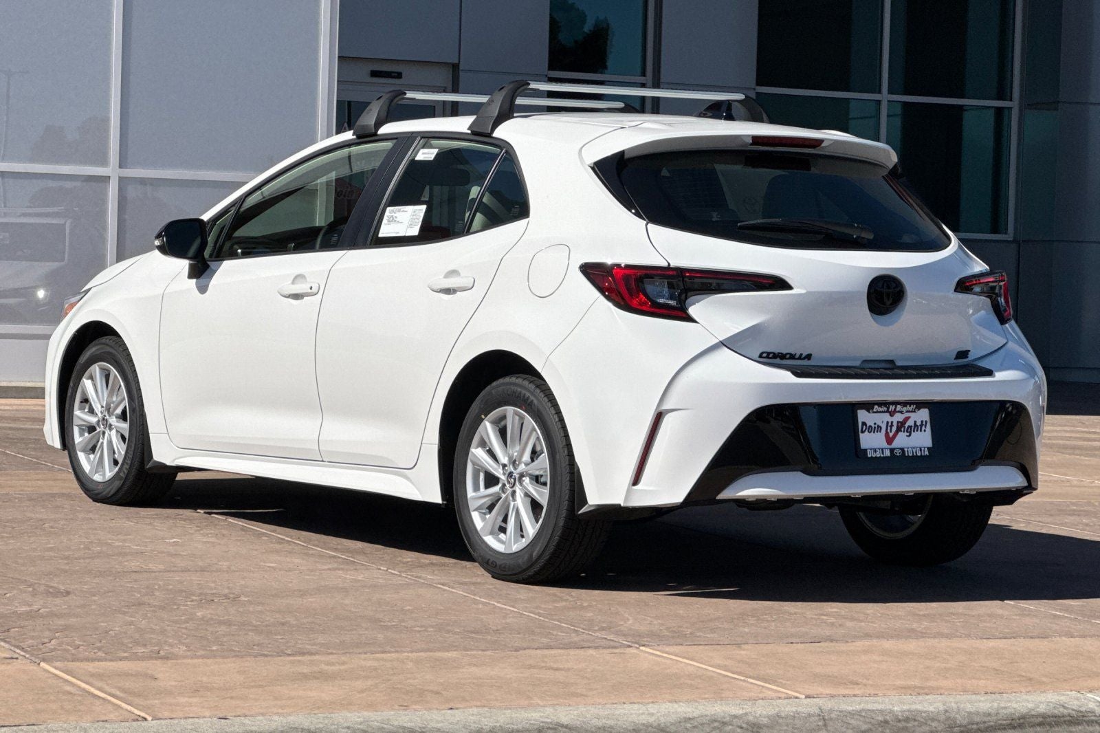 2026 Toyota Corolla Hatchback SE