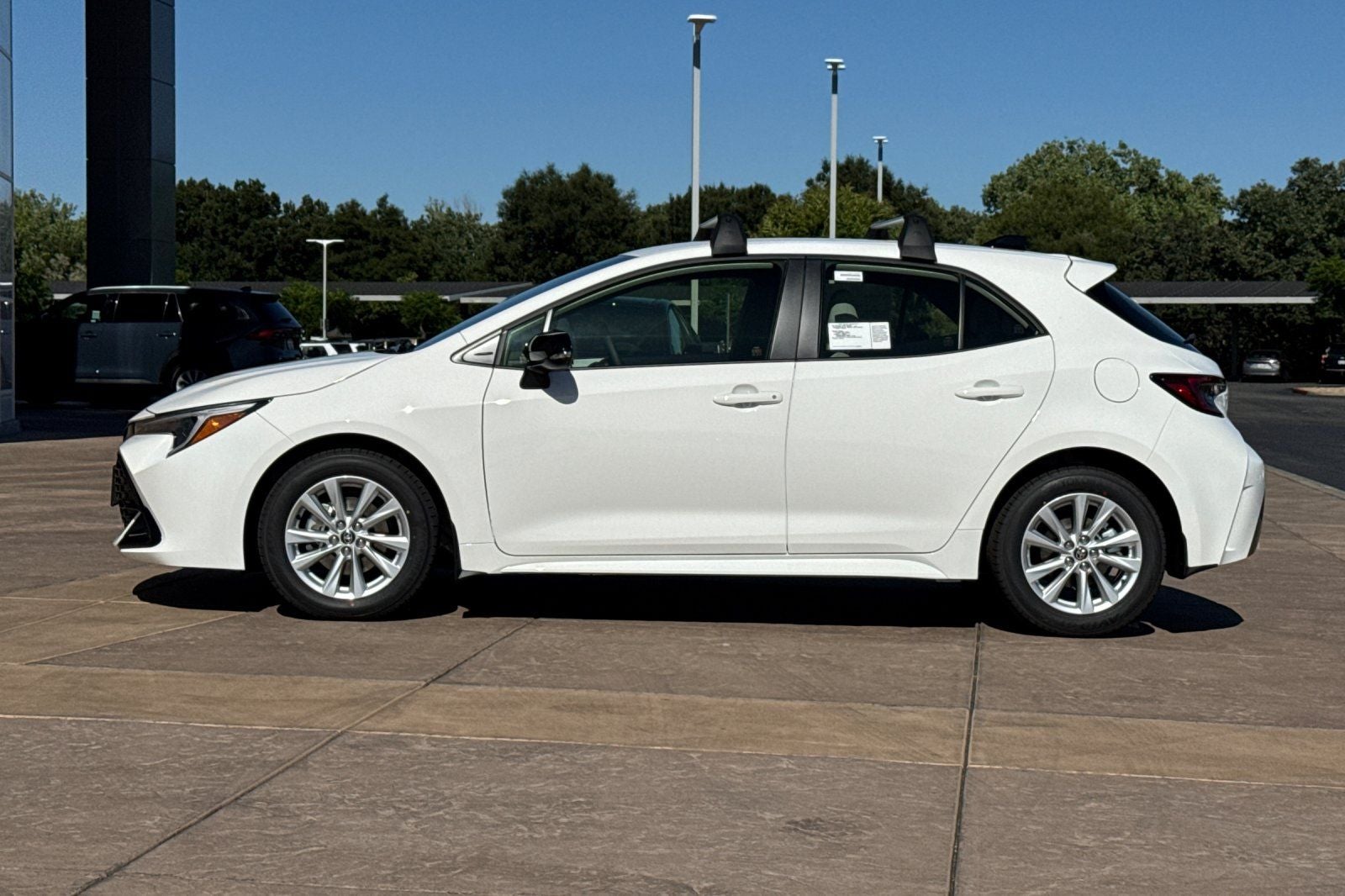 2026 Toyota Corolla Hatchback SE