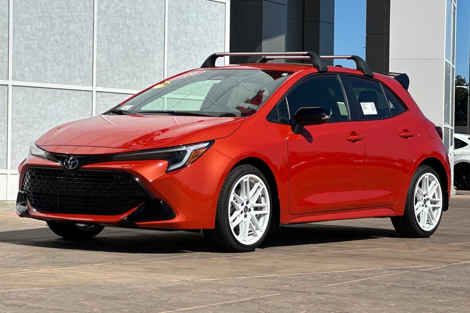 2026 Toyota Corolla Hatchback SE