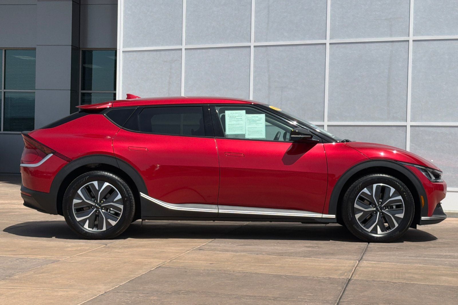 2024 Kia EV6 Light