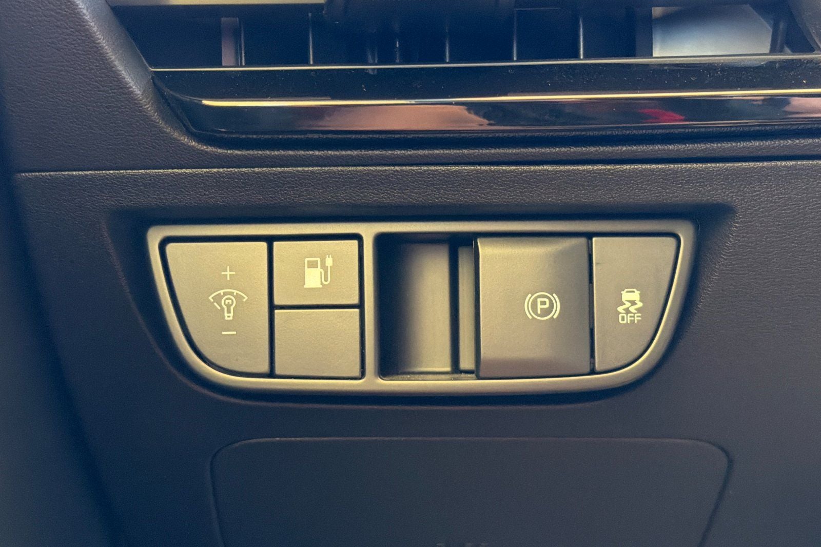 2024 Kia EV6 Light
