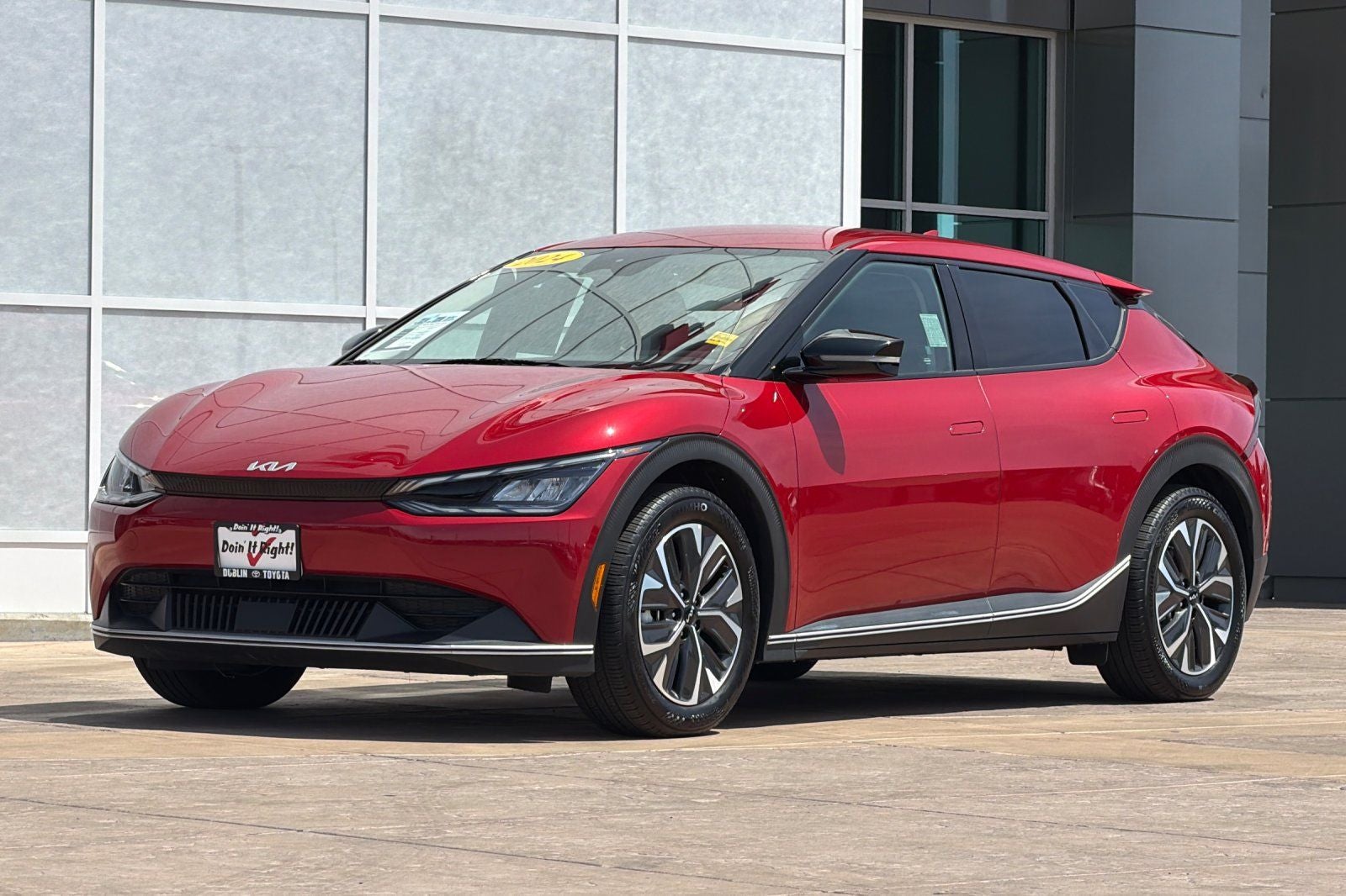 2024 Kia EV6 Light