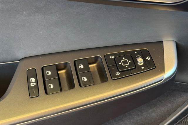 2024 Kia EV6 Light
