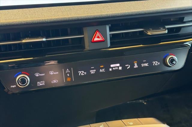 2024 Kia EV6 Light