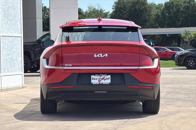 2024 Kia EV6 Light