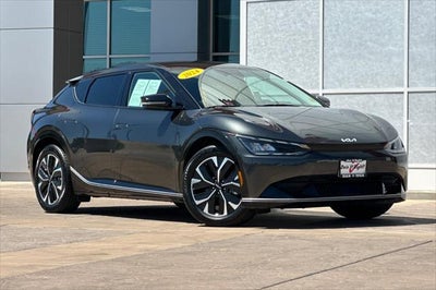 2024 Kia EV6 Wind