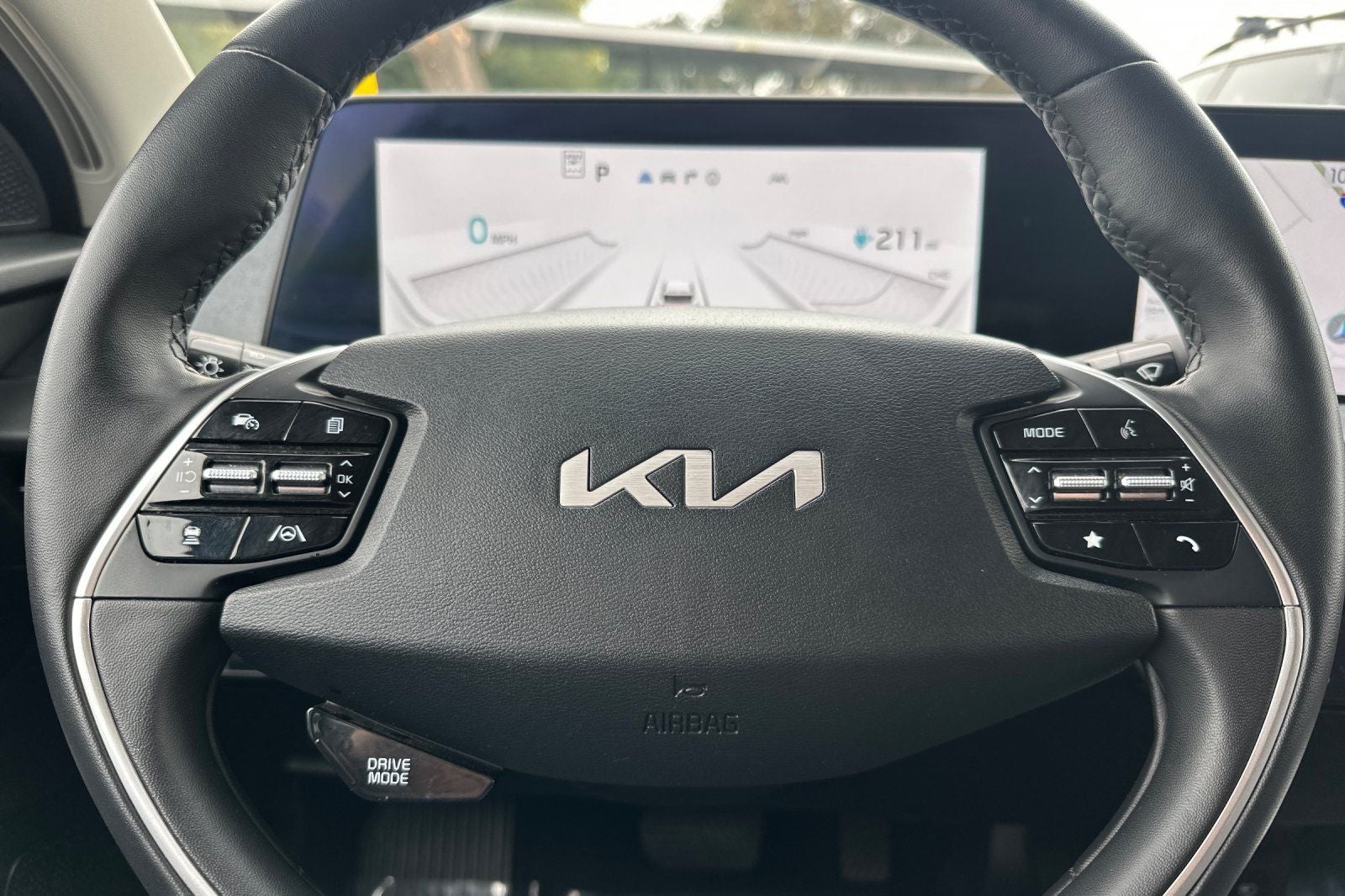 2024 Kia EV6 Light