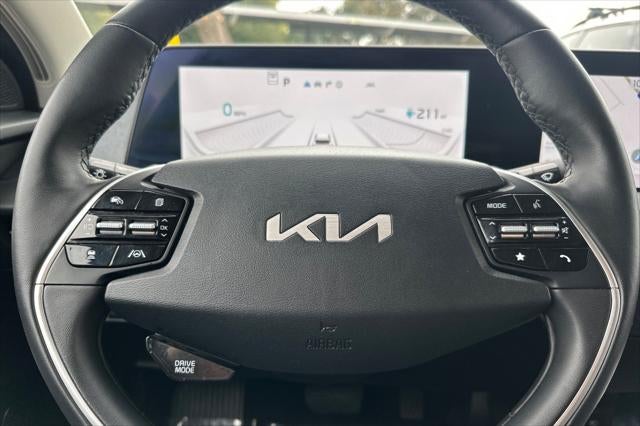 2024 Kia EV6 Light