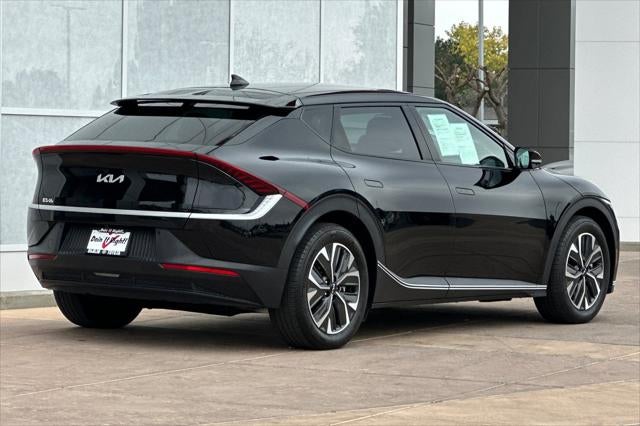 2024 Kia EV6 Light