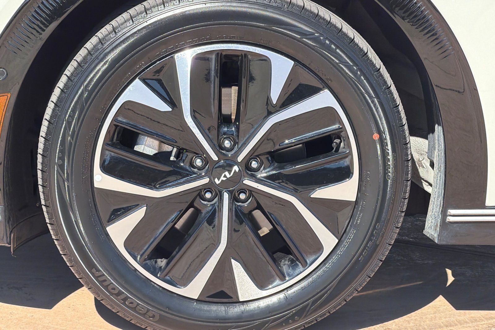2024 Kia EV6 Wind