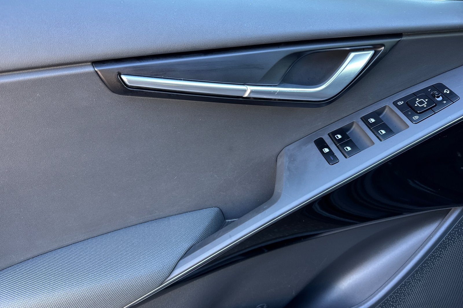 2024 Kia Niro EX Touring