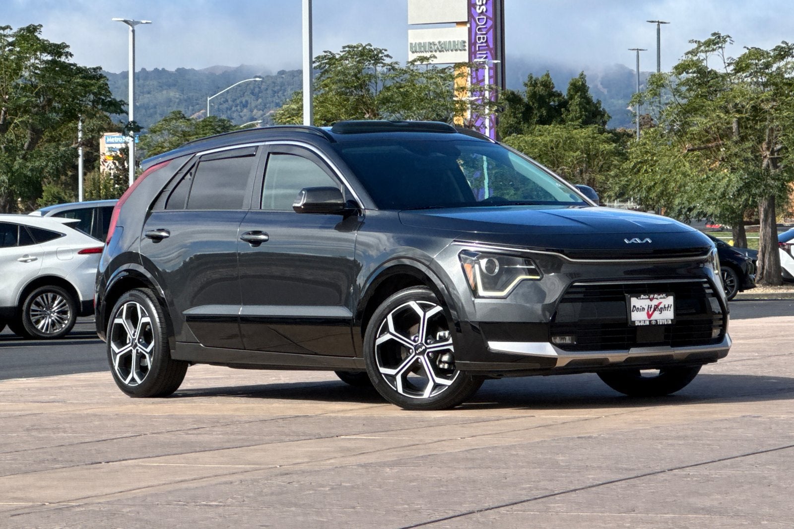 2024 Kia Niro EX Touring